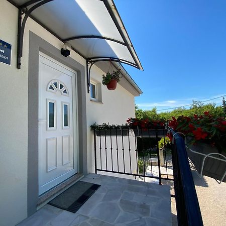 Apartmani Foresta Kras Esterno foto