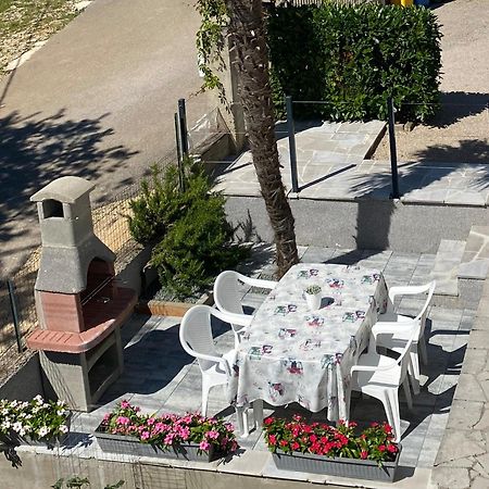 Apartmani Foresta Kras Esterno foto