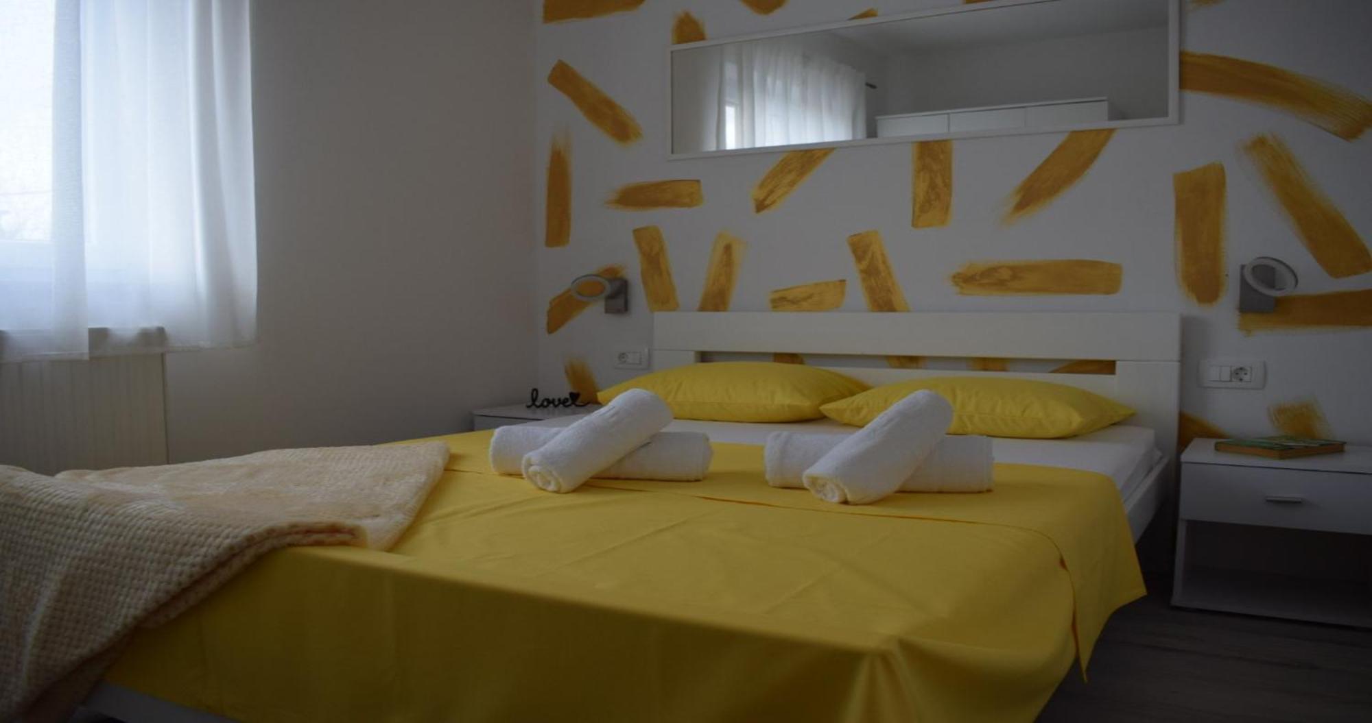 Apartmani Foresta Kras Esterno foto